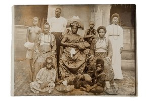 Overami, ex-rey de Benín, y su séquito, Nigeria, c.1900 de Unbekannt Unbekannt
